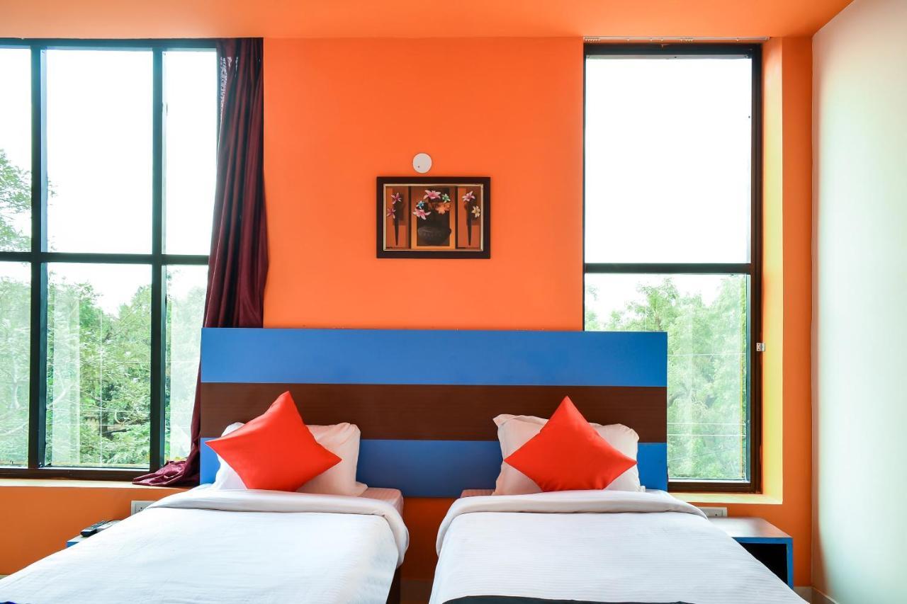 Capital O 67249 Hotel Planet Bhubaneswar Eksteriør bilde