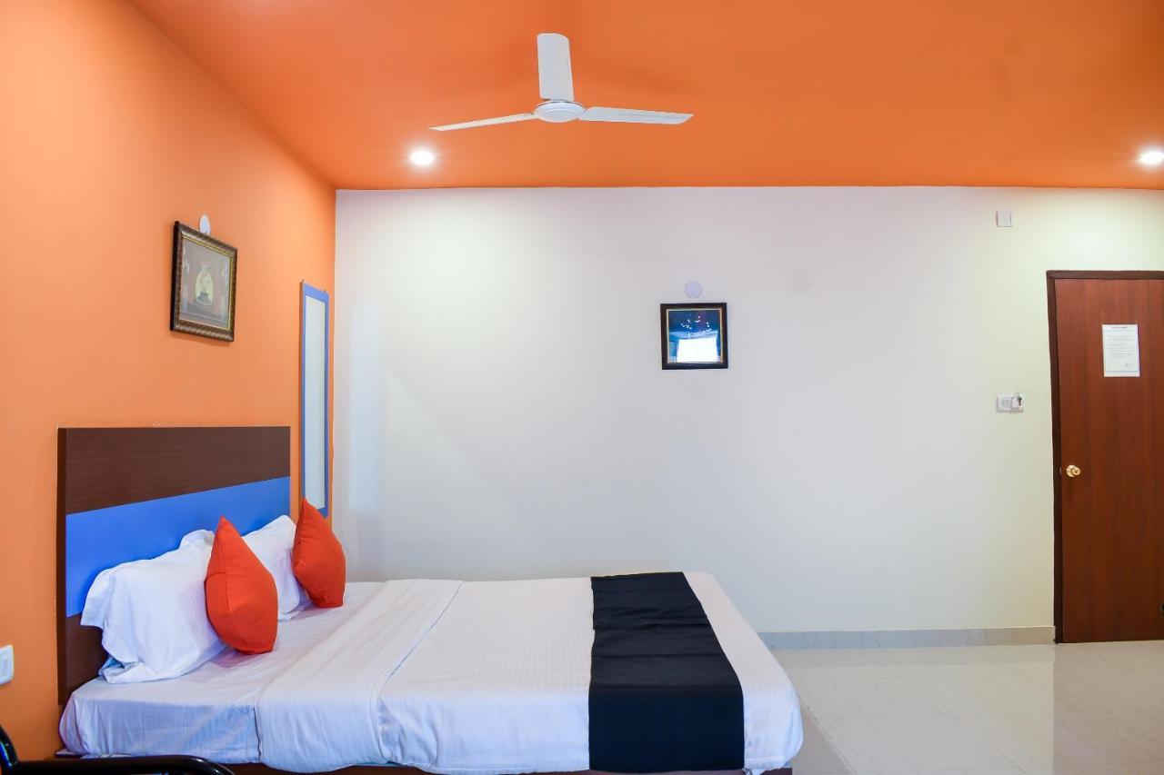 Capital O 67249 Hotel Planet Bhubaneswar Eksteriør bilde