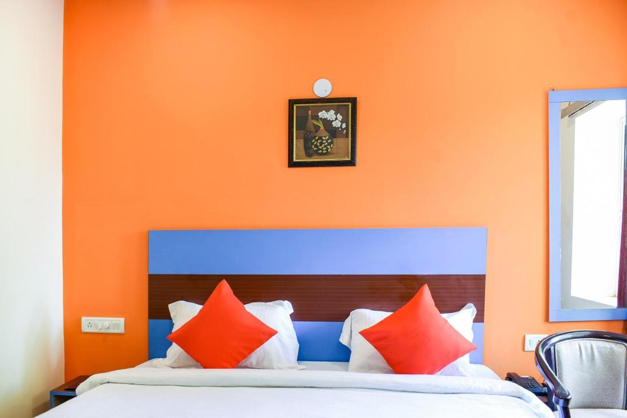 Capital O 67249 Hotel Planet Bhubaneswar Eksteriør bilde
